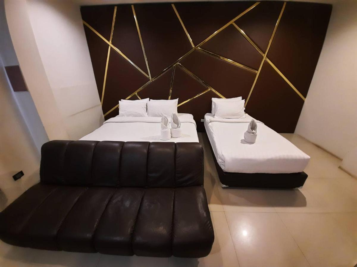 Debua Mahasarakham Hotell Maha Sarakham Exteriör bild
