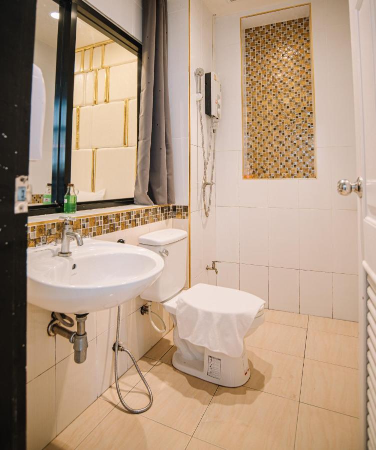 Debua Mahasarakham Hotell Maha Sarakham Exteriör bild